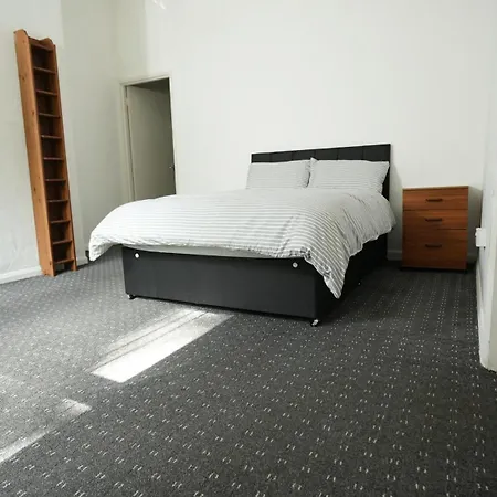 1 Bed - Oakroyd