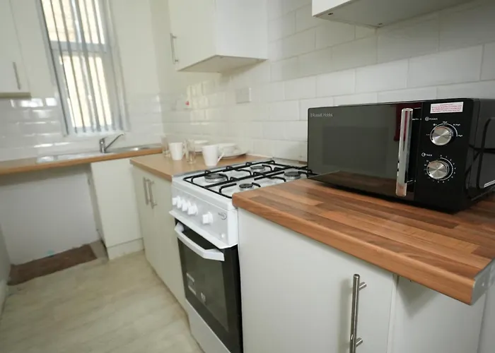 1 Bed - Oakroyd Bradford (West Yorkshire)